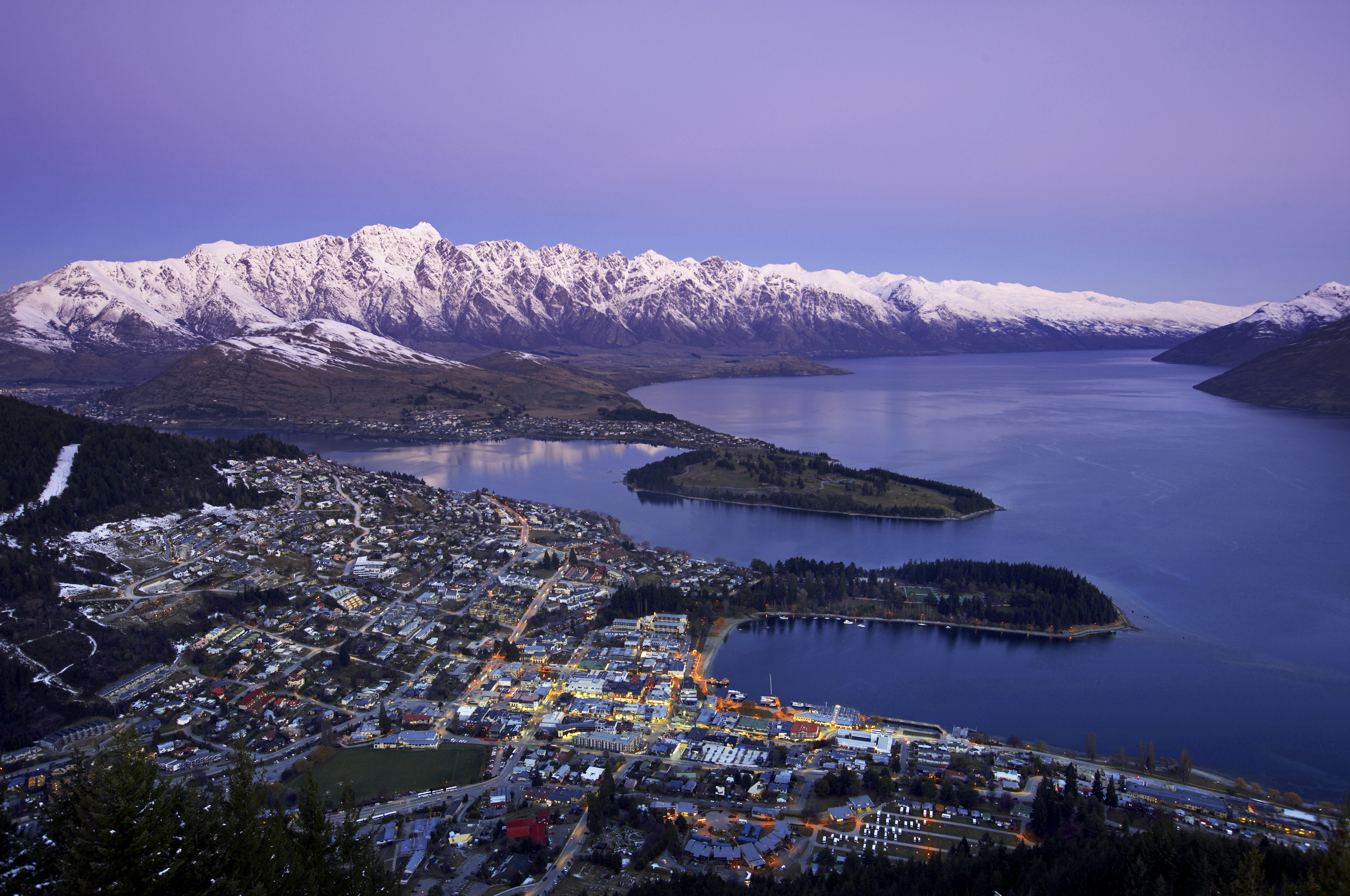 AUCKLAND -CHRISTCHURCH – LAKE TEKAPO