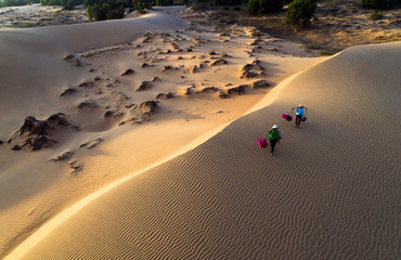 Sam Sand Dunes Excursion