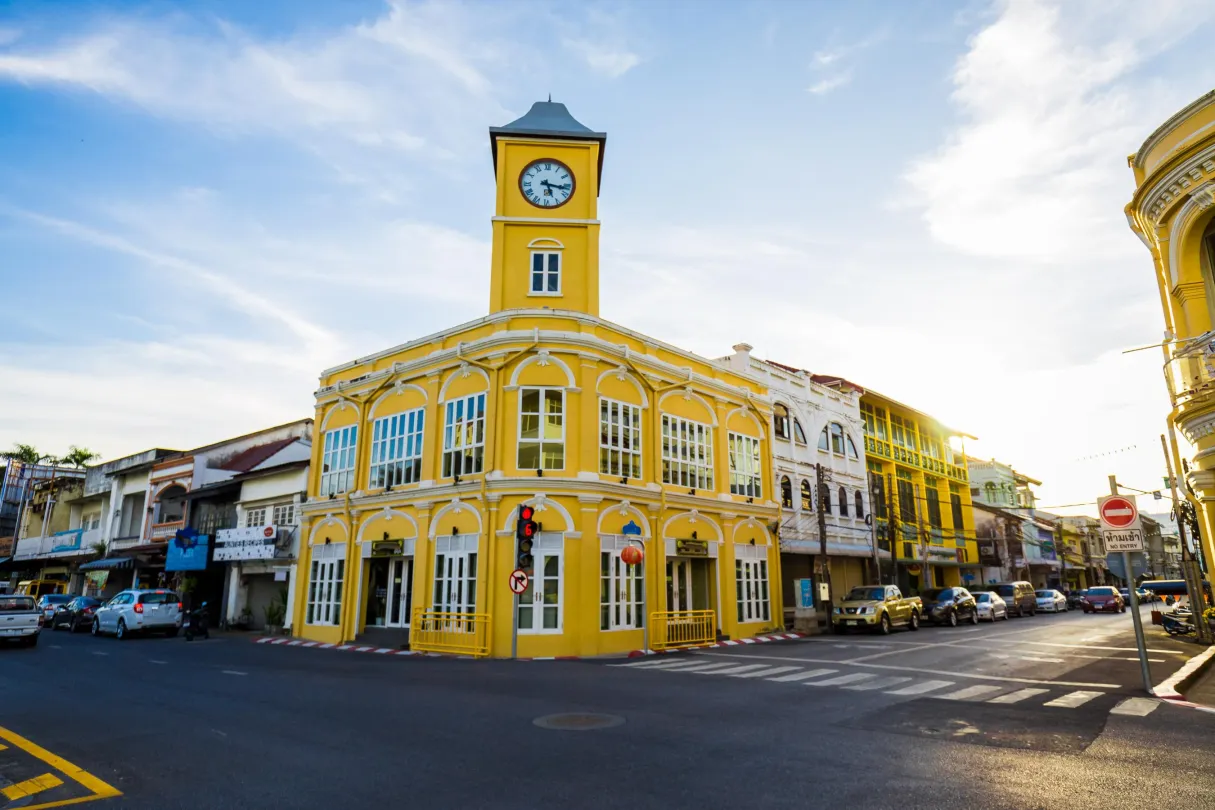 ARRIVAL IN PHUKET AIRPORT & TRANSFER TO HOTEL :