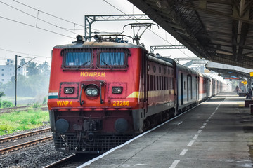 Kolkata ➜ Onboard Train to Kerala