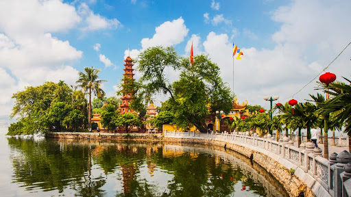 HALONG BAY – HANOI – HALF DAY CITY TOUR
