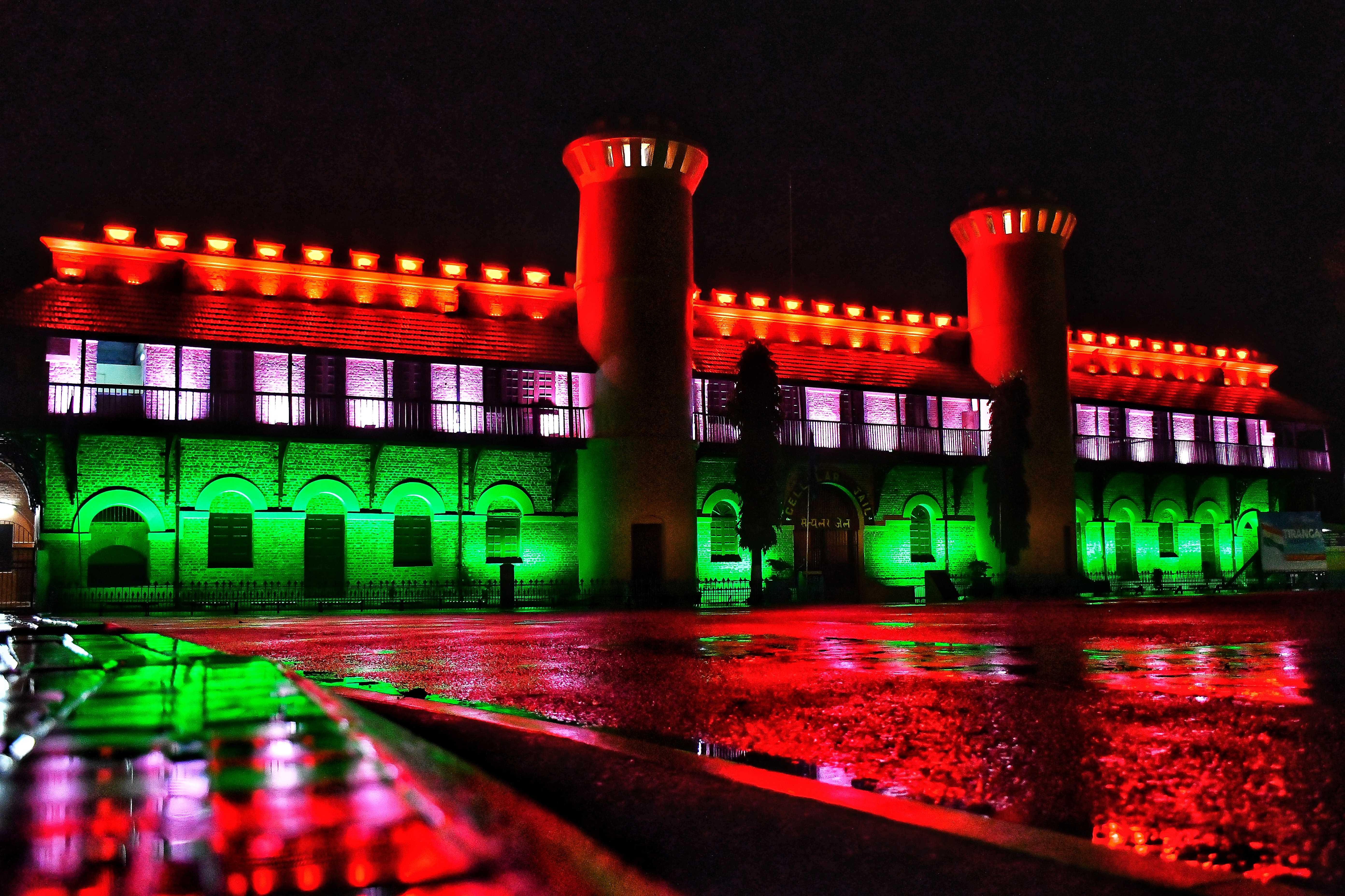 ARRIVE PORT BLAIR – CELLULAR JAIL + CORBYN’S COVE BEACH + LIGHT & SOUND SHOW