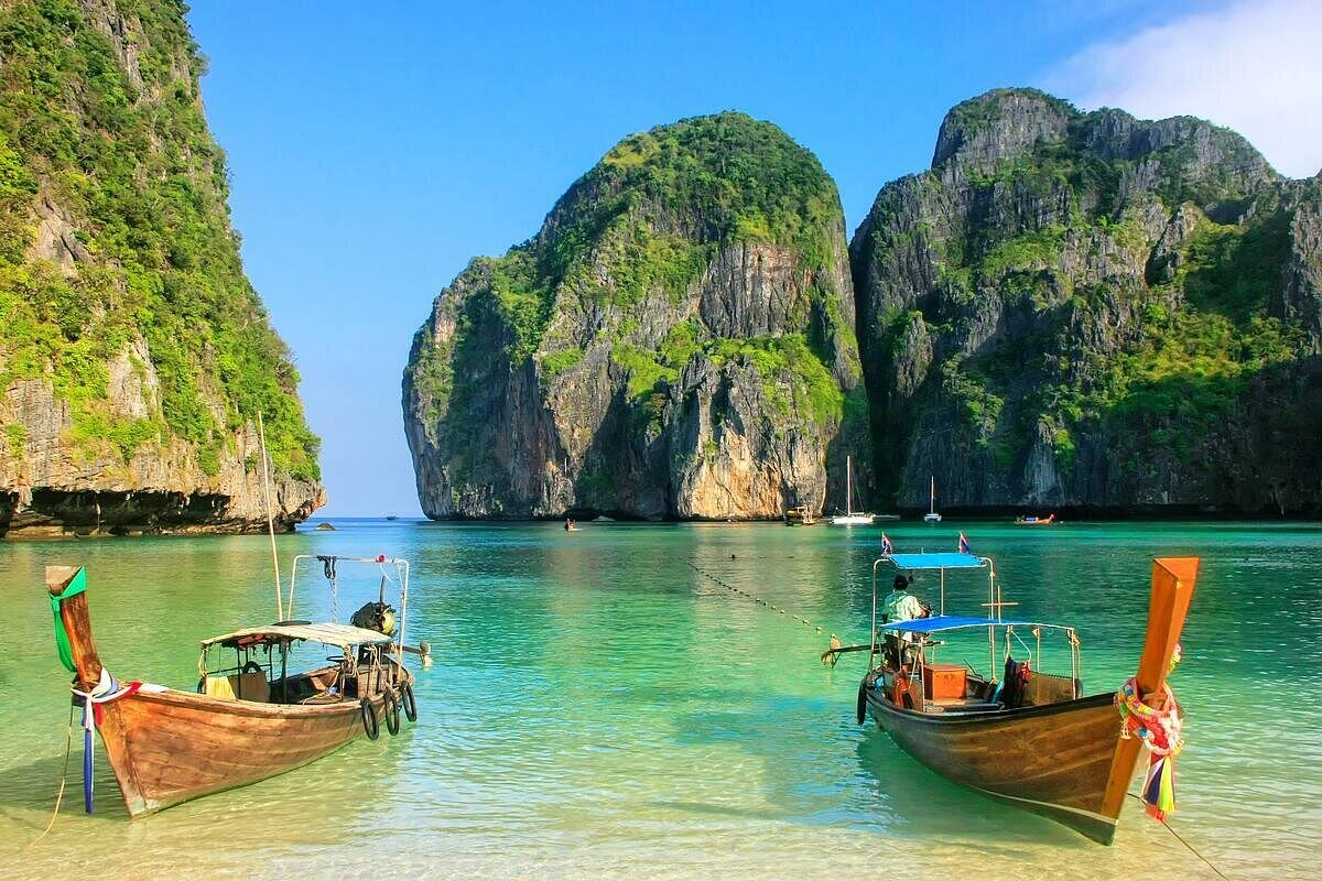 TRANSFER TO KRABI & LEISURE EVENING